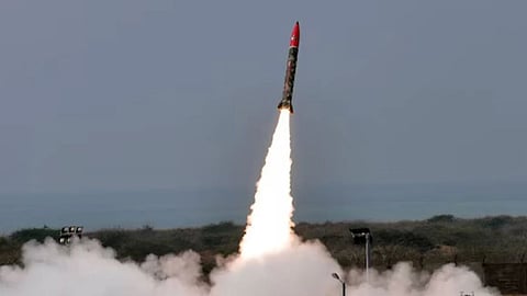 ईरान के इस हथियार के सामने इजराइली डिफेंस सिस्टम नाकाम, जंग का ऐलान