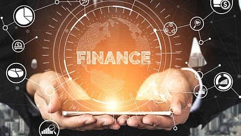 वर्ल्ड इकोनॉमिक फोरम यानी डबल्यूईएफ ने हाल ही में फिनटेक सेक्टर के लिए एक स्टडी रिपोर्ट जारी की है। इस रिपोर्ट के अनुसार, फाइनेंशियल टेक्नोलॉजी में टॉप परफॉर्म करने वाले देशों की लिस्ट में 3 पायदान पर आया है।