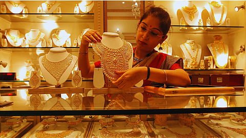 Gold And Silver Price Update 21th August