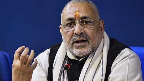 गिरिराज सिंह का तंज: 'भारत का कचरा बाजार पाकिस्तान के पूरे बजट से बड़ा, प्लास्टिक में है सोने की ताकत'