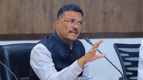परिवहन मंत्री प्रताप सरनाईक (pic credit; social media)