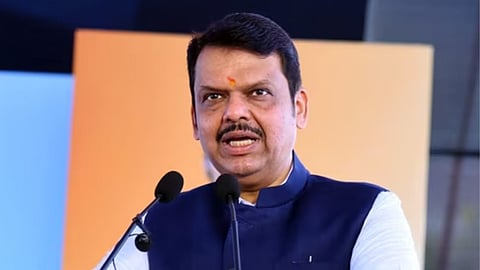 Trilingual formula in Maharashtra : महाराष्ट्र में त्रिभाषा सूत्र को लेकर हुए विरोध के बाद अब सीएम देवेंद्र फडणवीस ने अपना रूख स्पष्ट कर दिया है। उन्होंने कहा है कि राज्य में त्रिभाषा सूत्र लागू होगा।