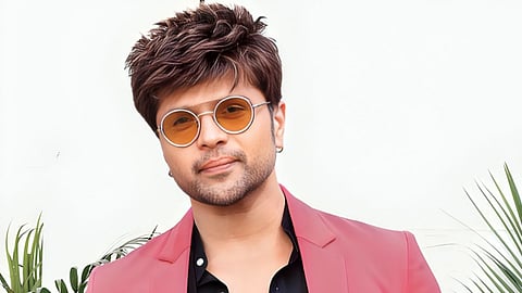 Birthday Special: पिता ने बदली राह, एक्टिंग छोड़ संगीत में चमके हिमेश रेशमिया