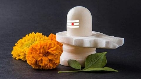 शिवलिंग की परिक्रमा आधी क्यों की जाती है, जानिए सनातन धर्म में परिक्रमा के नियम