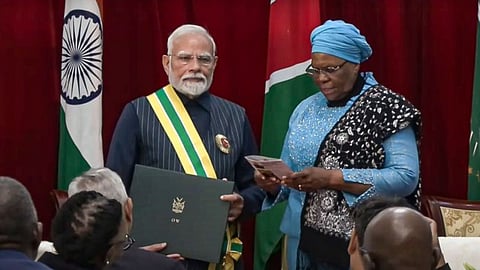 नामीबिया ने PM मोदी बढ़ाया मान, सर्वोच्च नागरिक पुरस्कार से किया सम्मानित