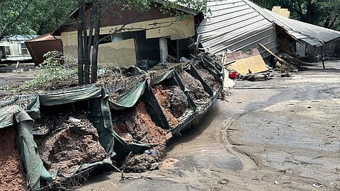 भीषण बाढ़ से न्यू मेक्सिको में हाहाकार, 200 से अधिक घर जमींदोज, कई लोगों की मौत