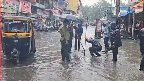 मुंबई-ठाणे-रायगढ़ में ऑरेंज अलर्ट जारी (pic credit; social media)
