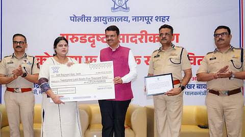 सीएम फडणवीस, महाराष्ट्र पुलिस (pic credit; social media)