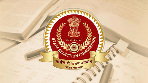 सर्विस सिलेक्शन कमीशन यानी SSC ने कंबाइंड ग्रेजुएशन लेवल यानी CGL Exam की तारीखों को आगे बढ़ा दिया है। पहले ये एग्जाम का आयोजन 13 अगस्त को होने वाला था।
