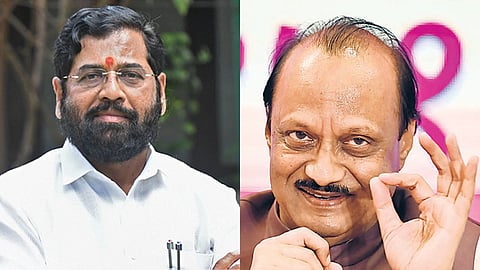 Maharashtra Politics: महाराष्ट्र स्थानीय निकाय चुनाव से पहले अजित पवार और एकनाथ शिंदे के हाथ बड़ी ताकत लगी है। महायुति की इन दोनों पार्टियों को बड़े नेताओं का साथ मिला है।