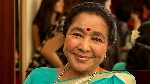 Asha Bhosle Flat Sale