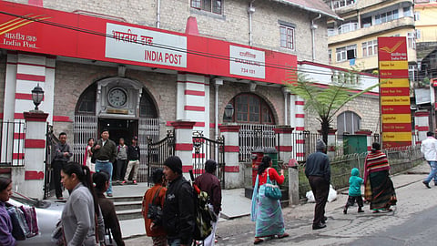 Digital India पहल को तेजी से आगे बढ़ाने के लिए टेलीकॉम मिनिस्ट्री ने Indian Post Department के डिजिटलाइजेशन का काम शुरू कर दिया है। इस कदम को नींव का पत्थर माना जा रहा है।