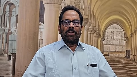 फतेहपुर मकबरा विवाद में मुख्तार अब्बास नकवी की एंट्री, कहा- वहां तांबेश्वर मंदिर था