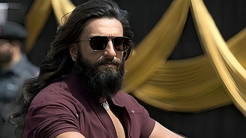 रणवीर सिंह की धुरंधर की शूटिंग के बीच बड़ा हादसा, अस्पताल में भर्ती हुए 100 से ज्यादा क्रू मेंबर्स