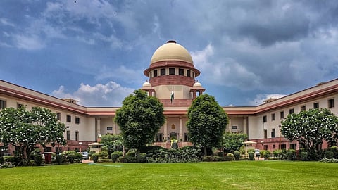 राज्यपालों और राष्ट्रपति के लिए सुप्रीम कोर्ट की डेडलाइन पर केंद्र ने क्या दिया जवाब