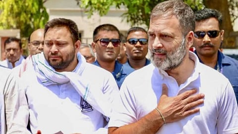 ऐतिहासिक होगी राहुल गांधी की 'वोटर अधिकार यात्रा', तेजस्वी यादव ने भरी हुंकार