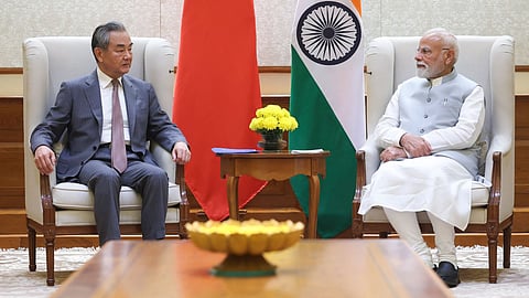 पीएम मोदी से मिले चीनी विदेश मंत्री वांग यी, SCO शिखर सम्मेलन का दिया न्योता