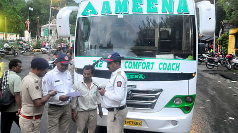 nagpur-private-bus-entry-ban-traffic-action