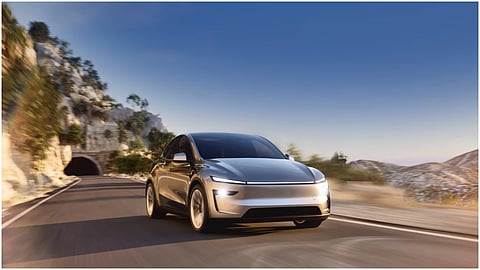 भारत में क्या है टेस्ला Model Y की कीमत, इस कारण से देने होगे ज्यादा पैसे