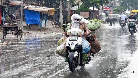 tomorrow-weather-update-7-states-to-receive-heavy-monsoon-rain-imd-warning