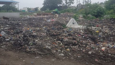 wardha-illegal-dumping-yard-citizens-troubled-cleanliness-crisis