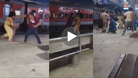 देवरिया स्टेशन पर किन्नरों ने इंस्पेक्टर को दौड़ा-दौड़ाकर पीटा, थाने में की गुंडागर्दी- Video