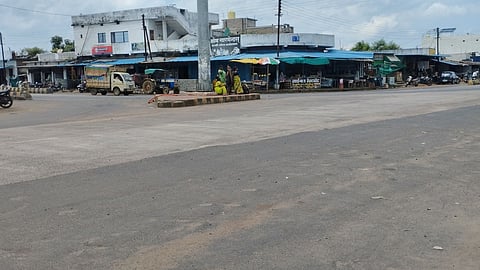 Gondia birsi-phata-dangerous-tpoint-accidents-traffic-issue