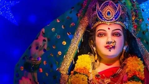इस साल नवरात्र 10 दिनों की क्यों है, जानिए इसका कारण, और जानें विजयादशमी की सही तिथि