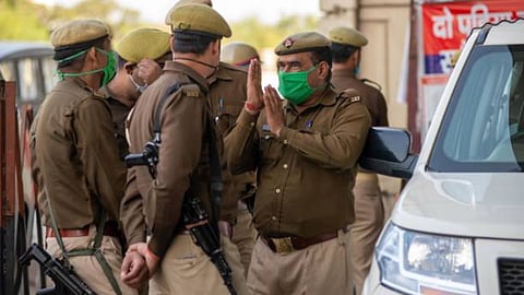 UP पुलिस एसआई के 4543 पदों पर भर्ती का अवसर, इस तारीख से पहले करें आवेदन