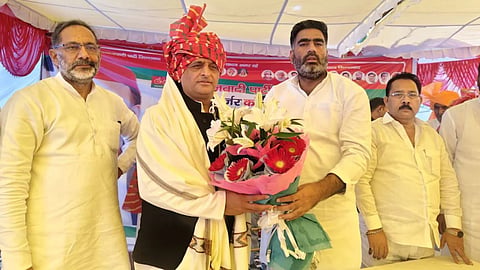 हाईकोर्ट का आदेश और योगी सरकार फरमान, अखिलेश के PDA व गुर्जर सम्मेलन पर संकट के बादल