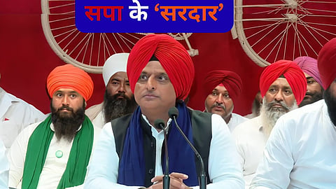 'वोट चोरी' से जोड़कर देश जलाने की बात! अखिलेश बोले- नेपाल जैसा होगा हाल, सियासी गलियारों में उबाल