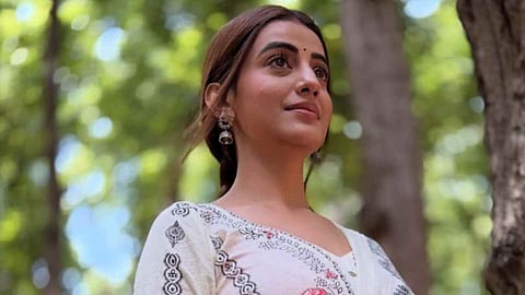Akshara Singh Instagram Post Viral