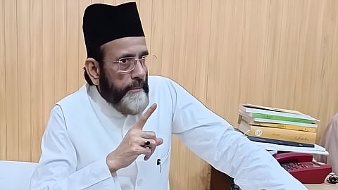 bareilly-maulana-tauqeer-raza-controversial-statement-says-country-in-danger