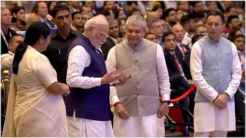 PM Modi ने किया भारत के पहले चिपसेट का अनावरण, शुरू होगा कमर्शियल प्रोडक्शन