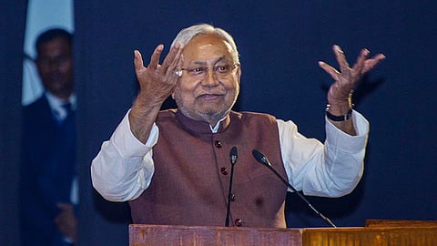 nitish-kumar-announcement-for-anganwadi-workers-and-helpers-in-bihar