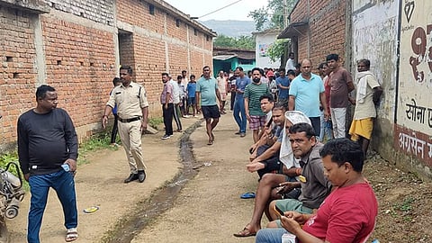 sensational-chhattisgarh-murder-four-of-family-found-in-house-raigarh