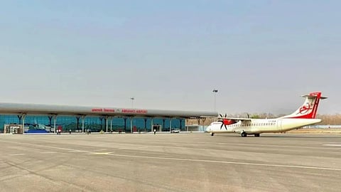 Amravati-Mumbai Flights New Schedule: अमरावती जिले में अब मुंबई के लिए जाने वाली फ्लाइट से शेड्यूल में बदलाव किया गया है। अब इस नए टाइम टेबल के अनुसार फ्लाइट तैयार होगी।