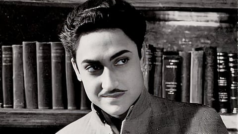 बॉम्बे टॉकीज में लैब असिस्टेंट की नौकरी करते थे अशोक कुमार, जानें फिर कैसे बने सुपरस्टार