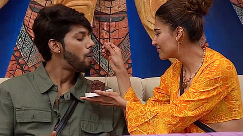 Bigg Boss 19: नेहल चुडासमा की मुसीबत बनेगा बिग बॉस 19 तीसरा वाइल्डकार्ड, बॉयफ्रेंड के आते ही खुलेंगे सारे राज