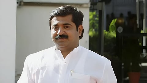 BJP on Congress-MNS Relation: बिहार विधानसभा चुनाव के लिए भाजपा और कांग्रेस एक-दूसरे को जोरो की टक्कर देने में लगी हुई है। ऐसे में भाजपा विधायक ने मुंबई में बिहारियों के साथ हुए अन्याय की याद दिलाई।