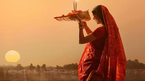 छठ पूजा के साथ चमकने वाली है इन 5 राशि के जातकों की किस्मत, बरसेगी छठी मैया और सूर्यदेव की कृपा!