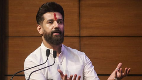 'बिहार में ऐतिहासिक जीत की ओर बढ़ रहे हैं...', चिराग पासवान का बड़ा दावा, महागठबंधन पर बोला हमला