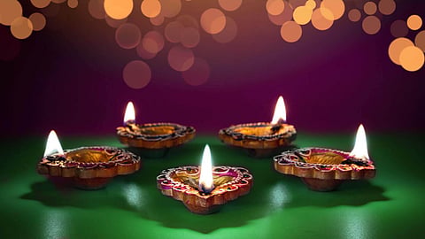 दिवाली की तिथि को लेकर कन्फ्यूज़न हुआ दूर, जानिए कब है 20 या 21अक्टूबर