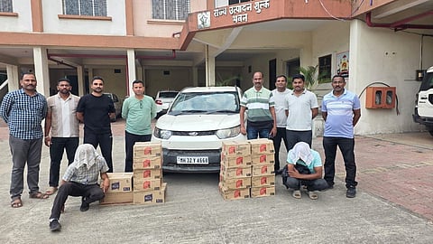 Excise Department Action: नागपुर में आबकारी विभाग ने बड़ी कार्रवाई करते है लाखों की विदेशी शराब जब्त की। यह विदेशी शराब पड़ोसी राज्यों से लाई जा रही थी।