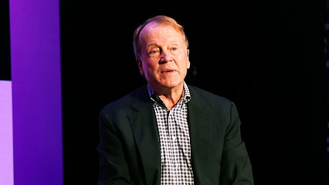 Former Cisco CEO की चेतावनी, AI मिटा देगा Fortune 500 की आधी कंपनियां