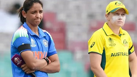 IND W vs AUS W: क्यों दोनों टीमों ने सेमीफाइनल मुकाबले में पहना ब्लैक बैंड, वजह भावुक करने वाली