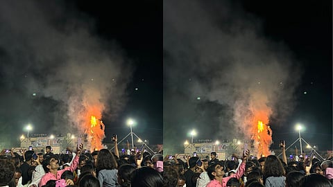 रावण दहन में उमड़ा जनसैलाब