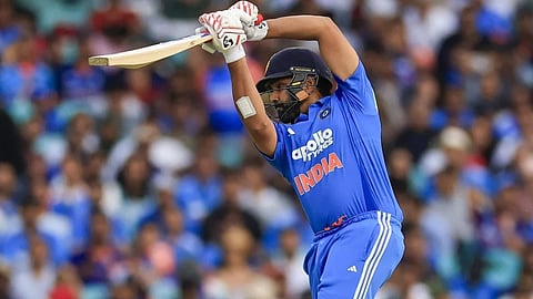रोहित शर्मा ने 38 साल 178 दिन में दिखाया दम! सचिन का तोड़ा रिकॉर्ड, सुनील गावस्कर को किया पीछे