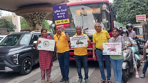 Road Safety: नागपुर में सड़क सुरक्षा को बढ़ावा देने के लिए अभियान चलाया गया। इस अभियान में जन आक्रोश के 30 कार्यकर्ता शामिल हुए।