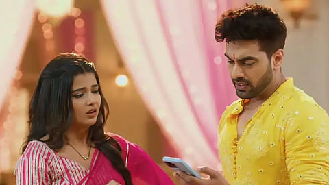 YRKKH Spoiler: अरमान-अभिरा का फेक वीडियो वायरल, भाईदूज की खुशियों के बीच पोद्दार हाउस में मचा बवाल